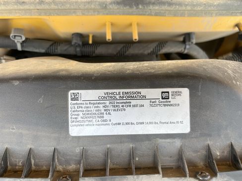 Used 2022 GMC Savana 3500 Extended w/ Power Convenience Package RWD image 24