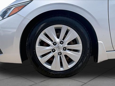 Used 2021 Nissan Sentra S FWD image 11