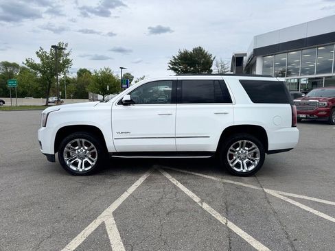 Used 2017 GMC Yukon SLT w/ Premium Edition AWD/4WD image 2