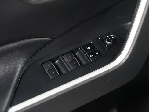 Used 2023 Toyota RAV4 XLE Premium image 30