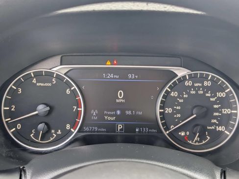 Used 2022 Nissan Altima 2.5 SV FWD image 26