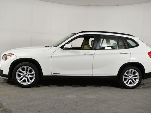 Used 2015 BMW X1 xDrive28i image 2
