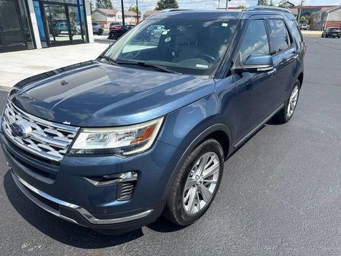 Used 2019 Ford Explorer Limited w/ Class III Trailer Tow Package AWD/4WD image 6