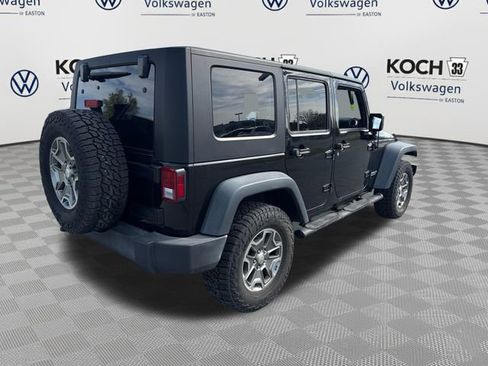 Used 2016 Jeep Wrangler Unlimited Rubicon w/ Connectivity Group AWD/4WD image 8