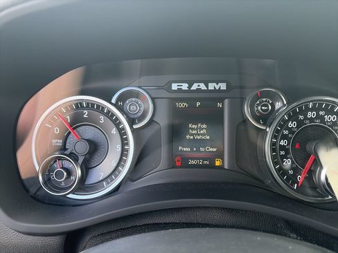 Used 2021 RAM 2500 Tradesman w/ Chrome Appearance Group AWD/4WD image 33