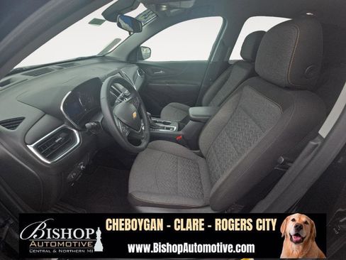 Used 2024 Chevrolet Equinox LT image 10