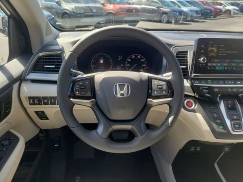 New 2026 Honda Odyssey EX-L image 11