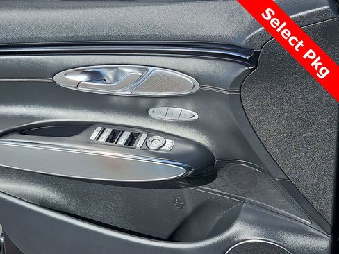 Used 2022 Genesis GV70 2.5T w/ Select Package image 30