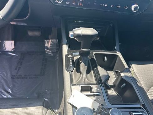 Used 2025 Kia K5 GT FWD image 28