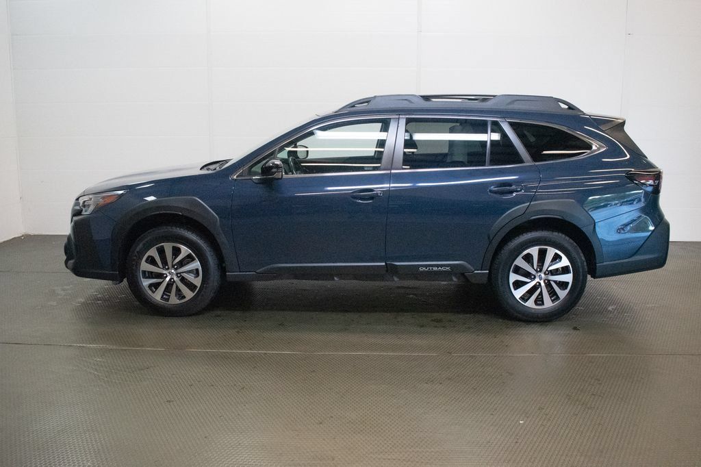 Certified 2024 Subaru Outback Premium AWD/4WD image 7