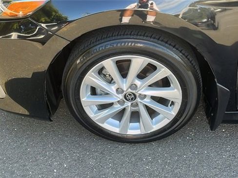 Used 2024 Toyota Camry LE image 8