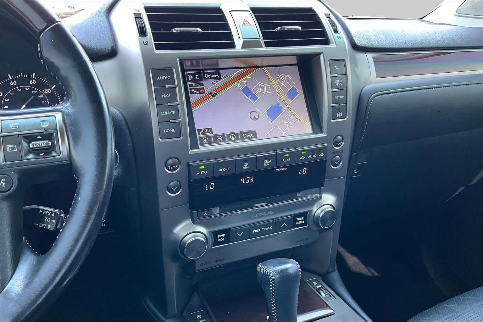 Used 2017 Lexus GX 460 Premium AWD/4WD image 7