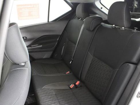 Certified 2022 Nissan Kicks S image 20