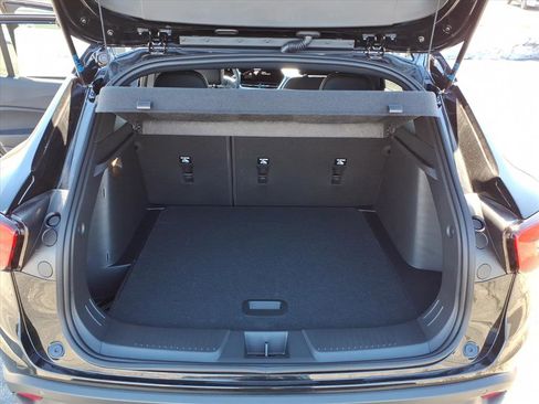 New 2026 Chevrolet Trax RS w/ Driver Confidence Package image 11