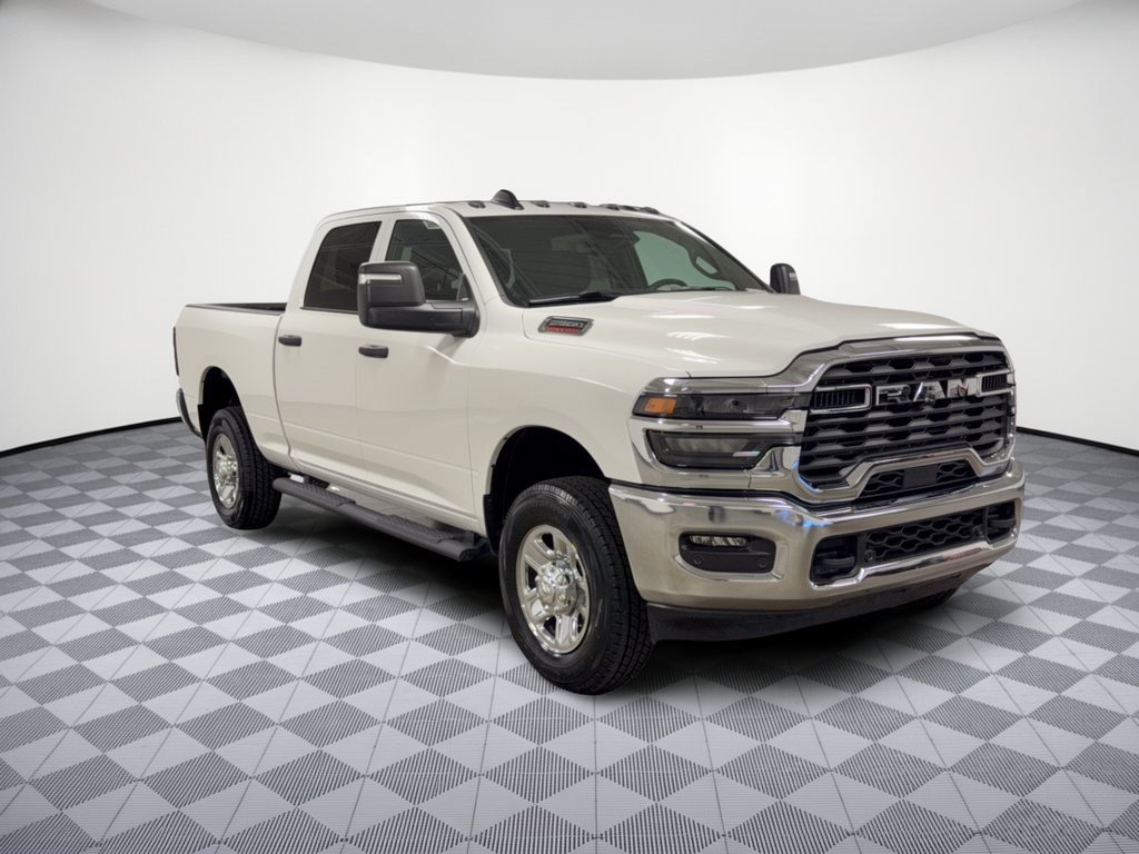 Used 2026 RAM 2500 Tradesman AWD/4WD image 7
