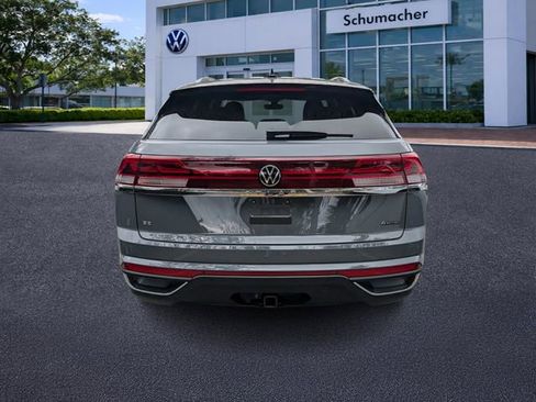 New 2026 Volkswagen Atlas Cross Sport SE AWD/4WD image 4