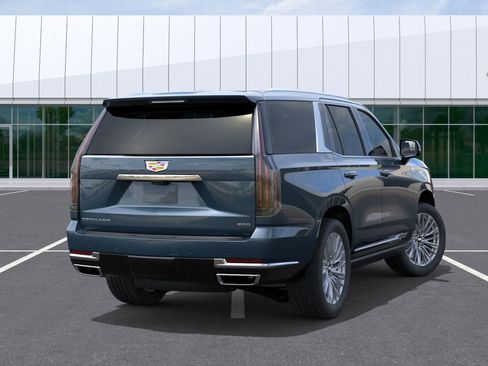 New 2026 Cadillac Escalade Luxury w/ Touring Package image 4