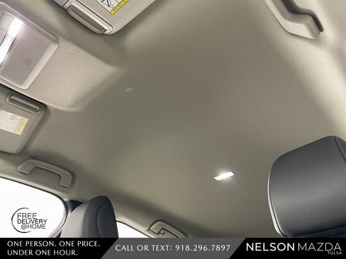 New 2026 MAZDA CX-30 AWD 2.5 S w/ Select Sport Pkg image 23