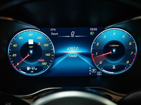 Used 2022 Mercedes-Benz GLC 300 4MATIC w/ Multimedia Package Lite image 18