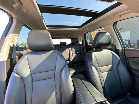 Used 2023 Nissan Rogue SV w/ SV Premium B Package FWD image 27
