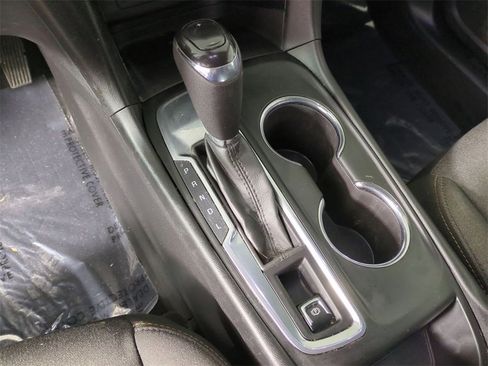 Certified 2020 Chevrolet Equinox LT w/ Driver Convenience Package image 14