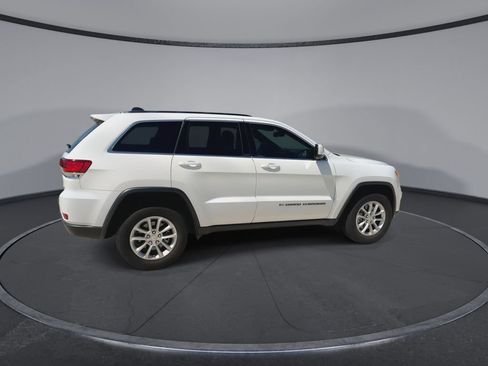 Used 2022 Jeep Grand Cherokee Laredo X AWD/4WD image 9