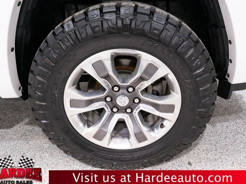 Used 2023 RAM 1500 Limited image 10