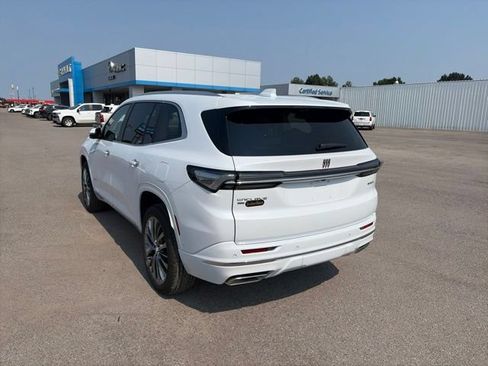 New 2026 Buick Enclave Avenir w/ Super Cruise Package AWD/4WD image 4