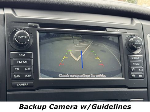 Used 2018 Nissan Titan SV w/ SV Convenience Package image 8