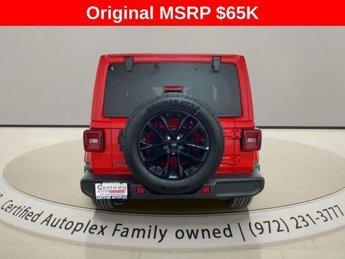 Used 2025 Jeep Wrangler Unlimited Sahara w/ Safety Group image 3