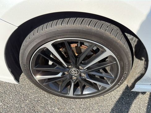 Used 2020 Toyota Camry XSE image 10