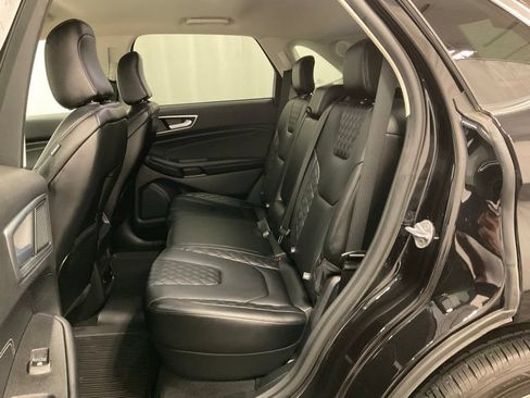 Used 2024 Ford Edge Titanium AWD/4WD image 35