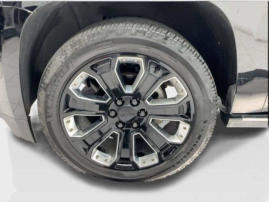 Used 2019 GMC Yukon XL Denali w/ Denali Ultimate Package RWD image 13