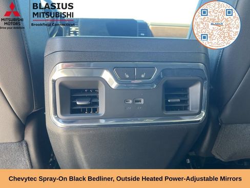Used 2023 Chevrolet Silverado 1500 High Country w/ LPO, Dark Essentials Package AWD/4WD image 29