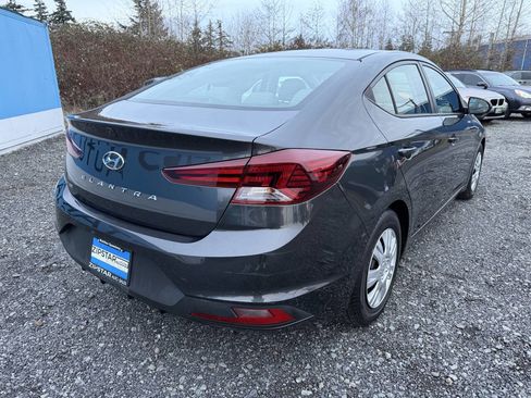 Used 2020 Hyundai Elantra SE w/ Cargo Package (C1) image 3