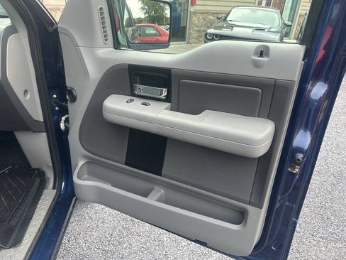 Used 2008 Ford F150 XLT AWD/4WD image 8