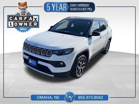Used 2025 Jeep Compass Limited AWD/4WD image 1