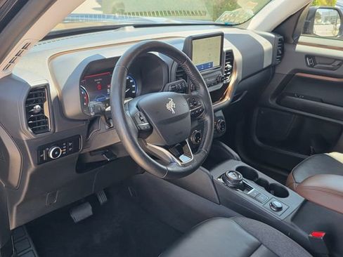 Used 2023 Ford Bronco Sport Outer Banks AWD/4WD image 7
