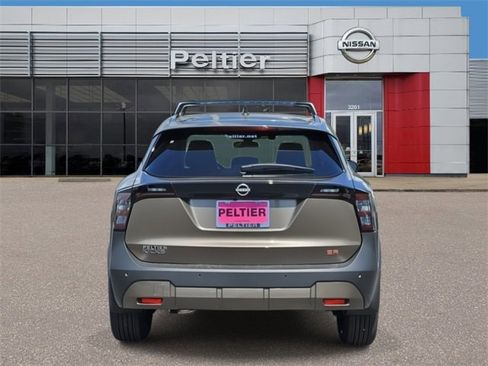 New 2025 Nissan Kicks SR w/ Illumination Package image 4