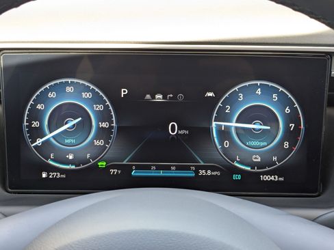 Used 2024 Hyundai Tucson Limited AWD/4WD image 16