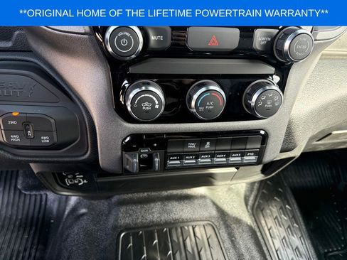 New 2026 RAM 3500 Tradesman AWD/4WD image 17