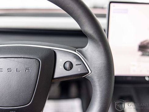 Used 2025 Tesla Model 3 Long Range RWD image 23