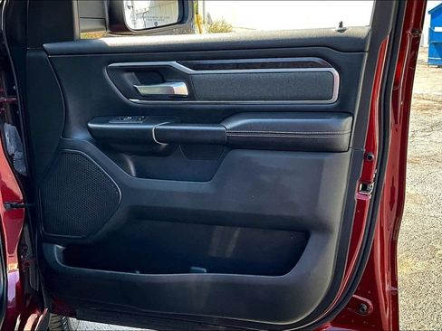 Used 2022 RAM 1500 Big Horn AWD/4WD image 29