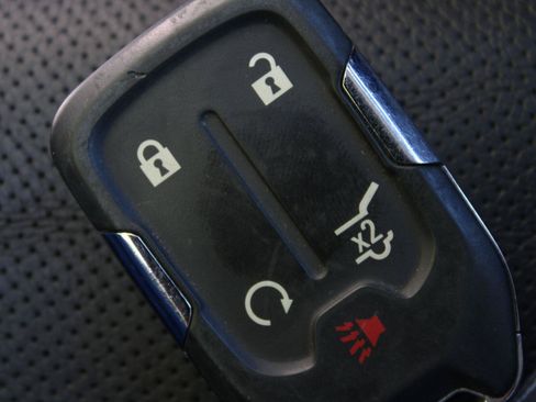 Used 2023 GMC Terrain AT4 AWD/4WD image 15