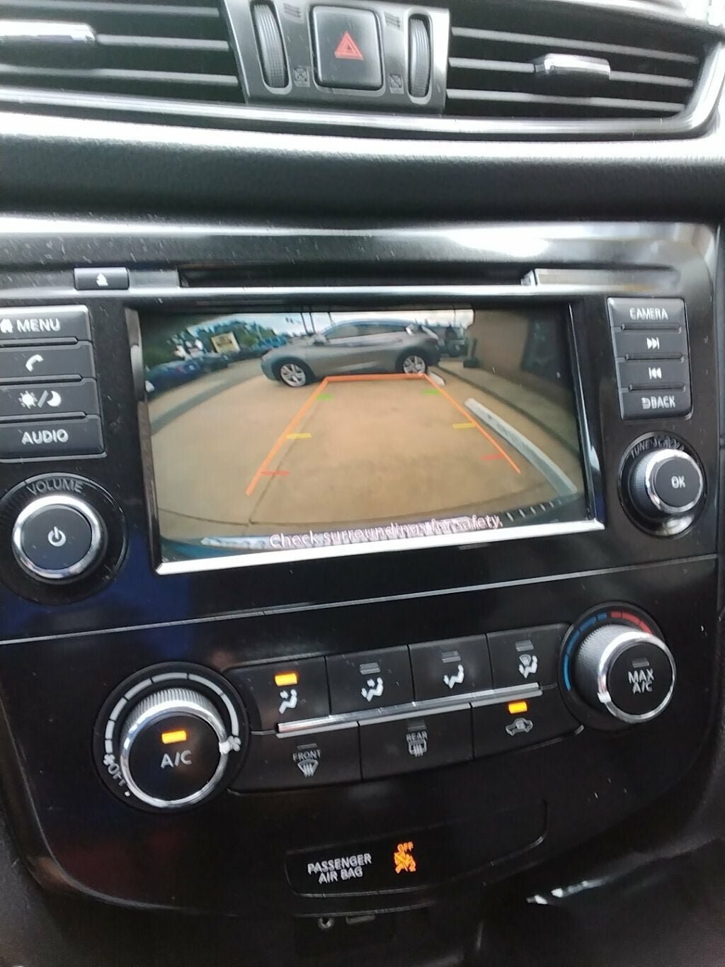 Used 2020 Nissan Rogue S AWD/4WD image 18