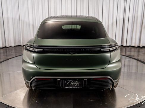 Used 2025 Porsche Macan 4S Electric image 14