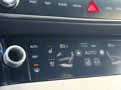 New 2026 Genesis GV70 2.5T Advanced AWD/4WD image 10