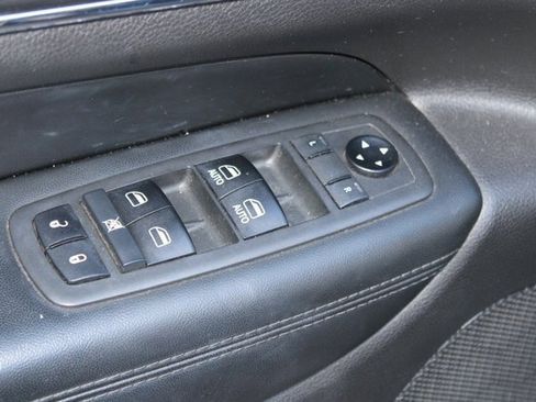 Used 2019 Jeep Grand Cherokee Limited w/ Luxury Group II image 21