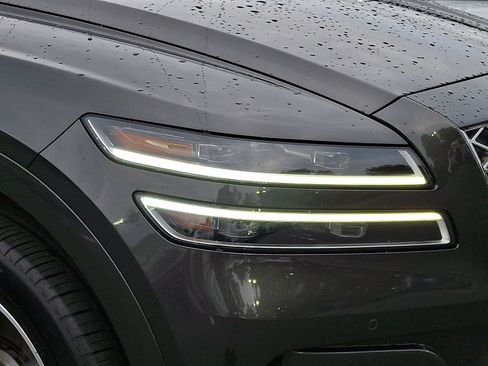 Certified 2024 Genesis GV80 2.5T w/ Advanced Package AWD/4WD image 9