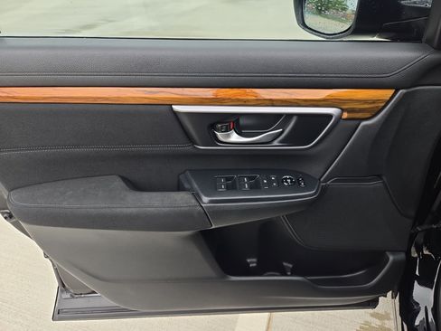 Used 2017 Honda CR-V EX image 13